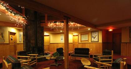 Rainbow Suites by Whistler Retreats