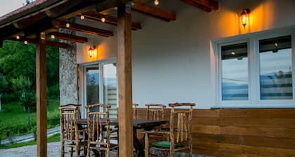 Nektar Park Villa Sara