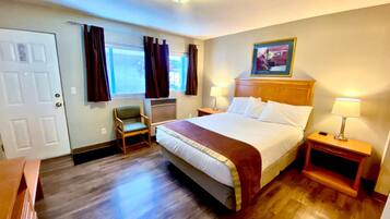 Desk, blackout drapes, iron/ironing board, free WiFi