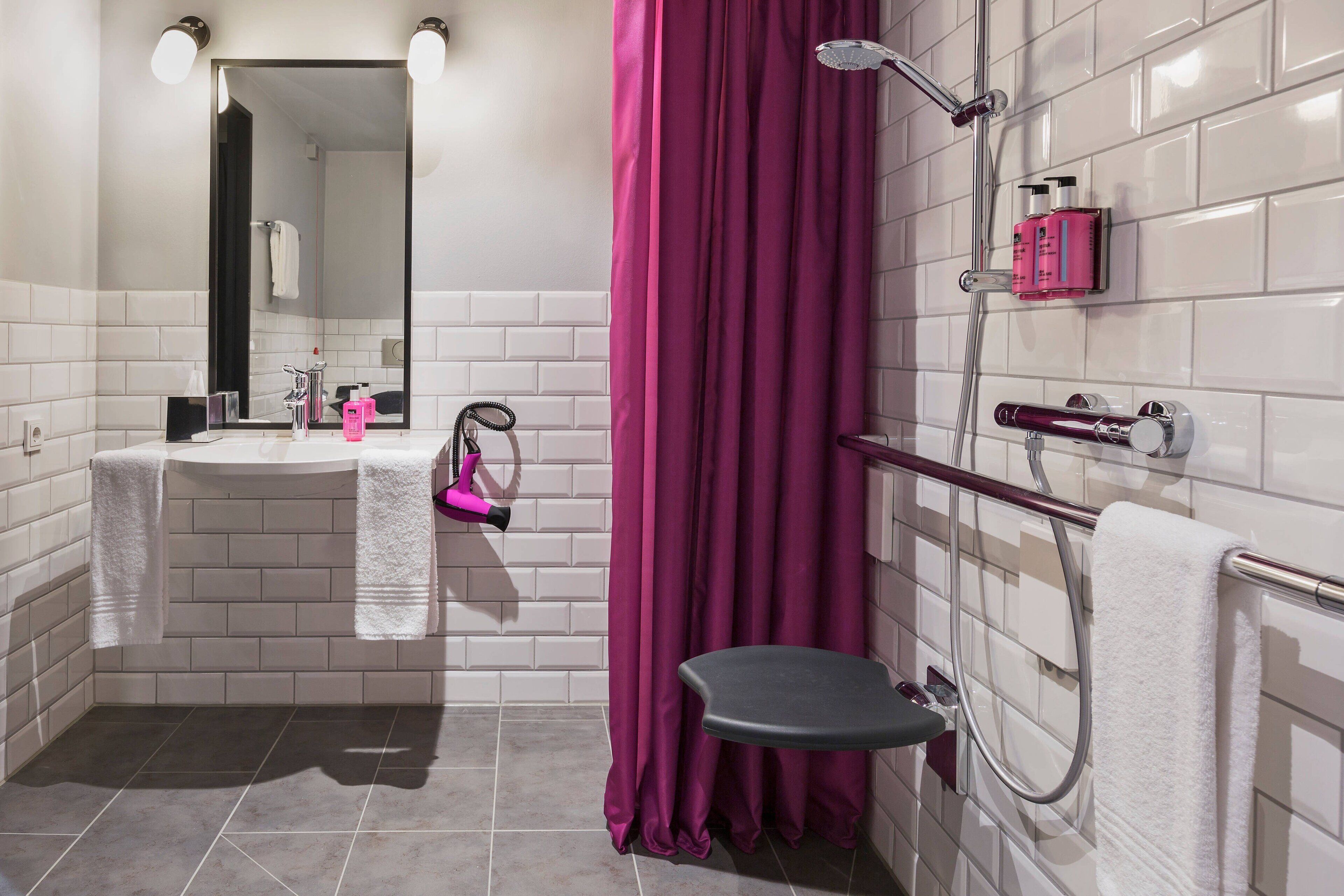 room, 1 queen bed | bathroom | shower, hair dryer, towels, soap