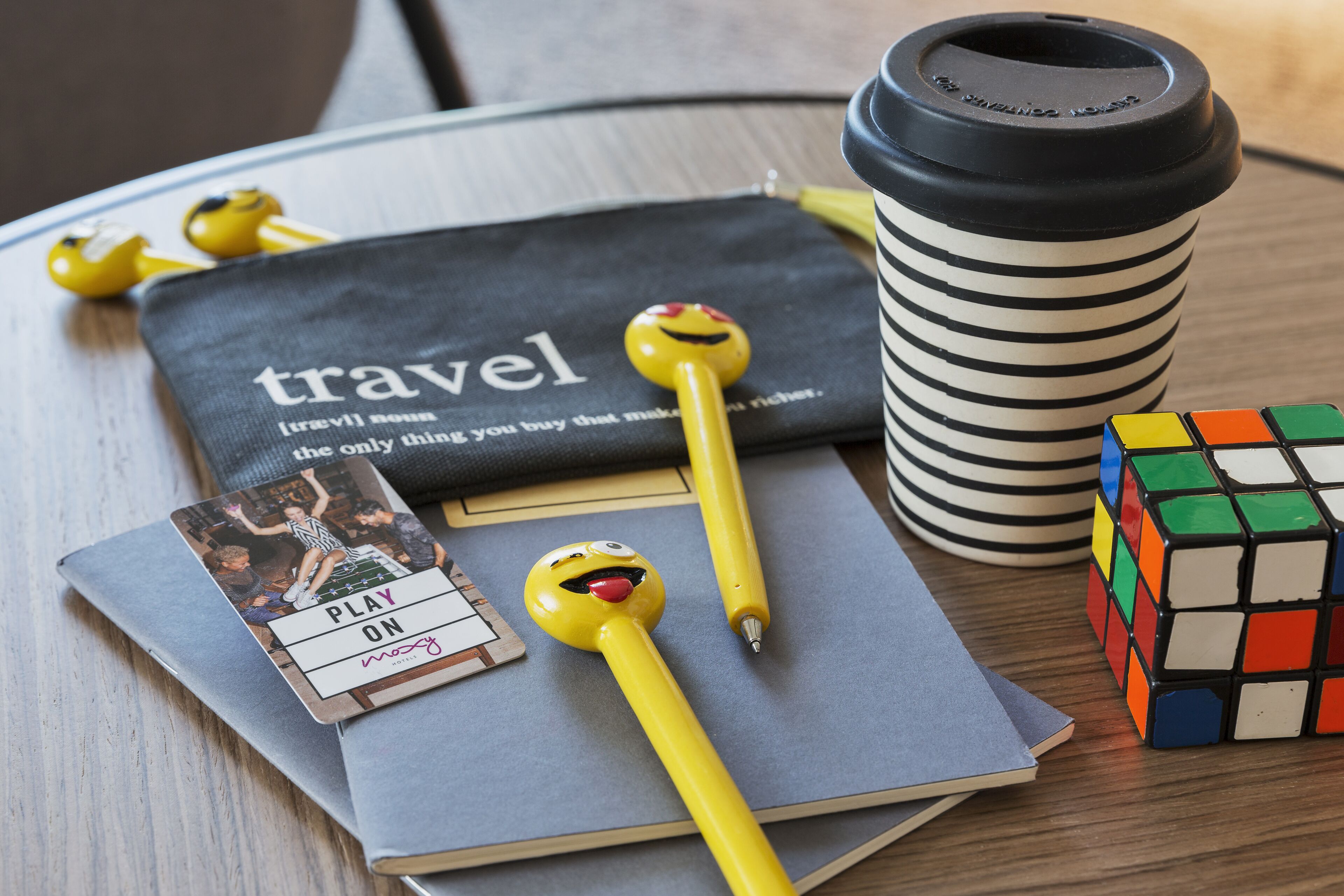 family room, 1 double bed, non smoking | 1 bedroom, blackout curtains, soundproofing, free wifi