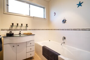 Casa Basic | Bagno | Combinazione doccia/vasca