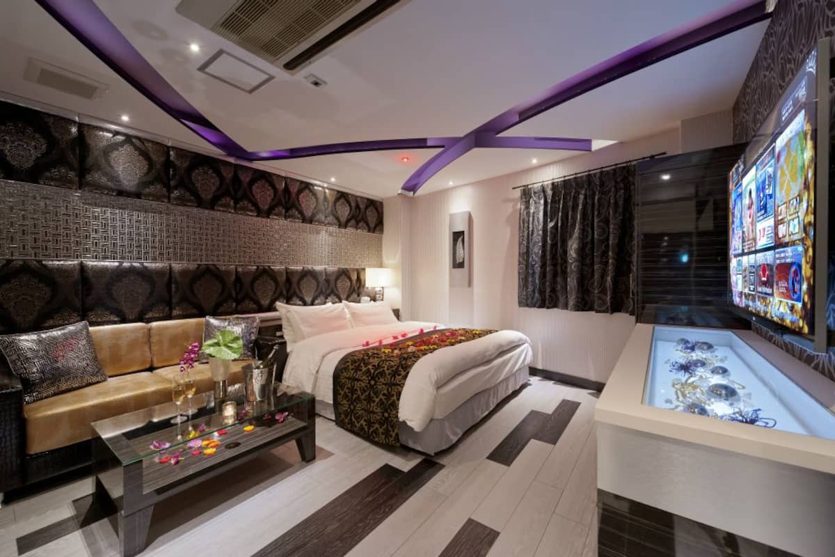 Tiara Suite | Free WiFi