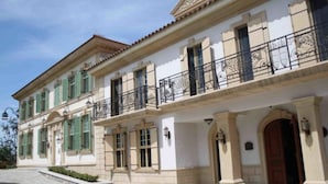 Front of property - Chateau Changyu AFIP Global Beijing (Miyun)
