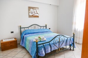 Lydisolert og wi-fi (inkludert)