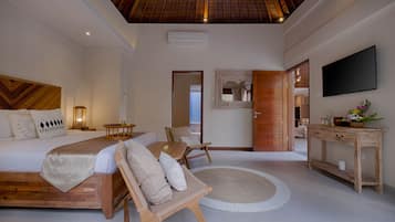 Vila, 2 quartos, vista para a piscina | 4 quartos, roupas de cama premium, individualmente decorados