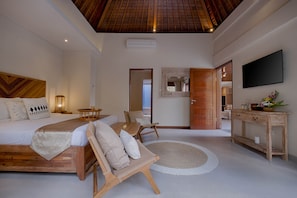 4 bedrooms, premium bedding, individually decorated, blackout curtains - Mas Ubud Villa by Sanga Sanga Hospitality (Ubud)