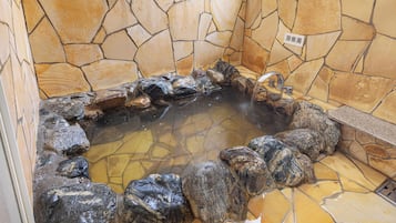 Individually decorated, individually furnished, free WiFi, bed sheets