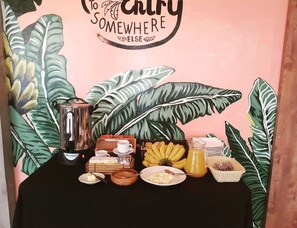 Breakfast meal - Ola Hostel Manila (Manila)
