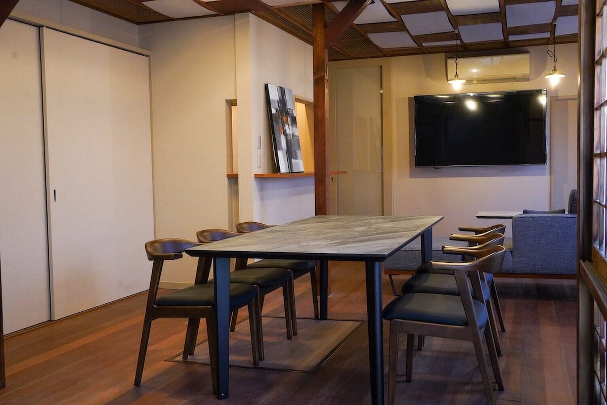 Vila executiva, 4 quartos, vista para a montanha | Área de estar