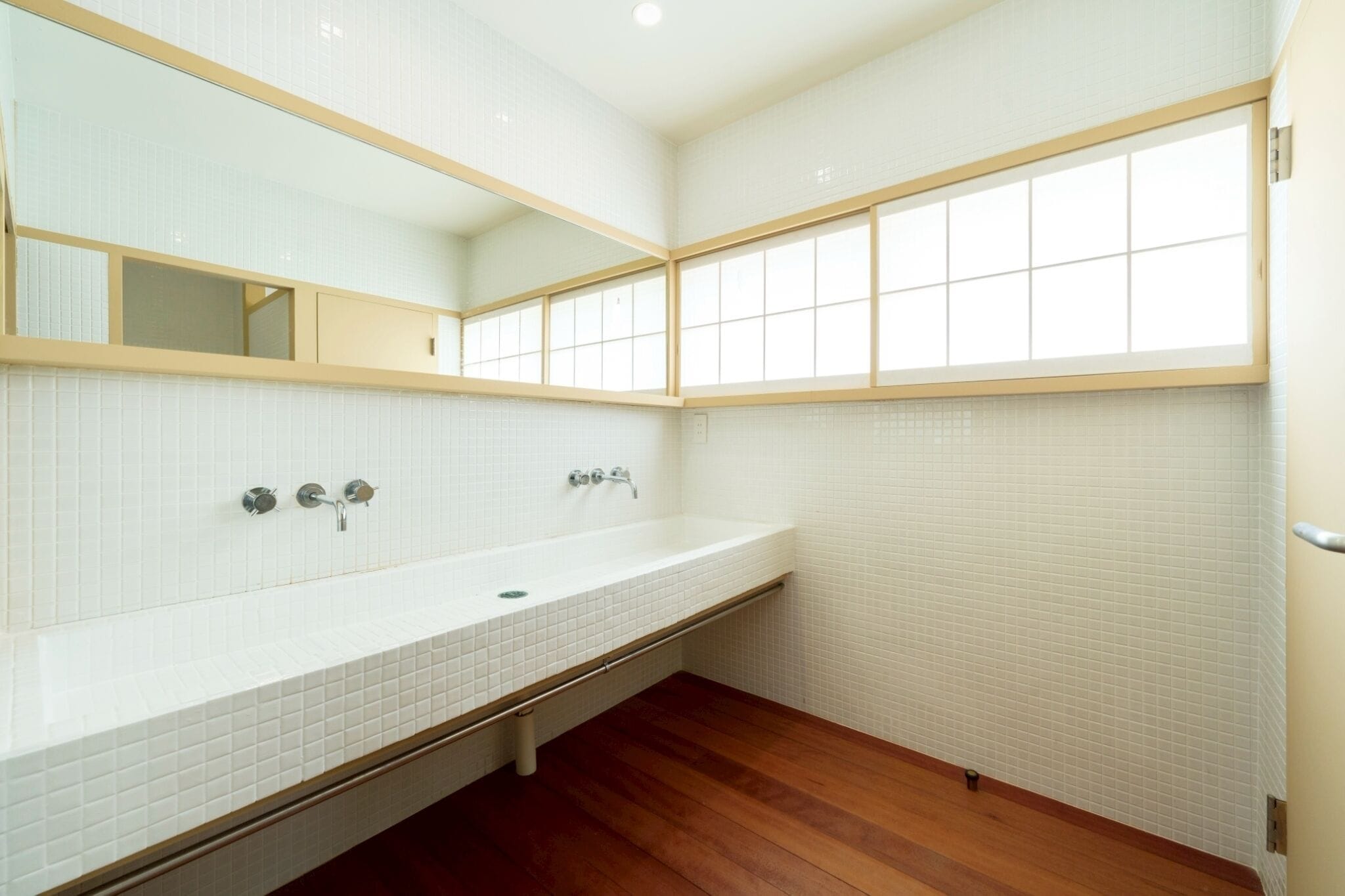 Executive Villa, 4 Bedrooms, Mountain View | Bathroom | Slippers