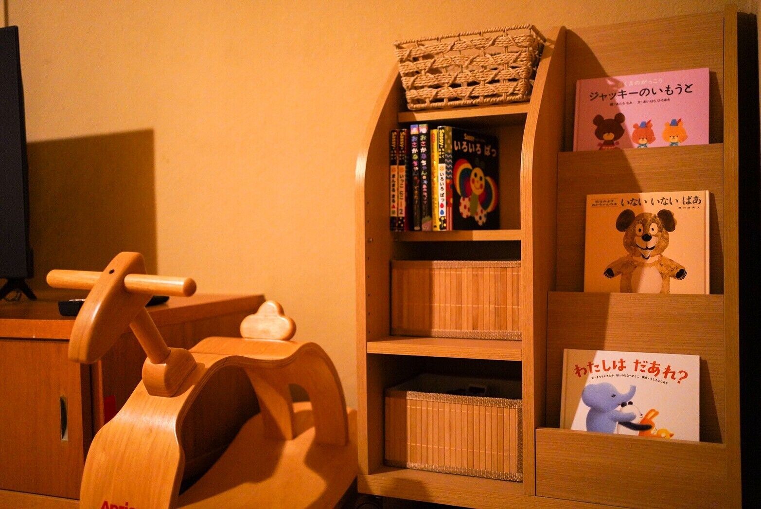 Executive Villa, 4 Bedrooms, Mountain View | Blackout drapes, free WiFi, bed sheets