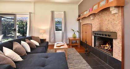 Somerville Wine Cottage Hideaway 3-Bedroom Cottage Near Broke Wineries