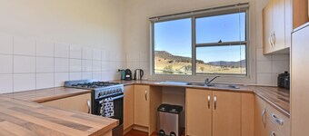 Somerville Wine Cottage Hideaway  3-Bedroom Cottage Near Broke Wineries