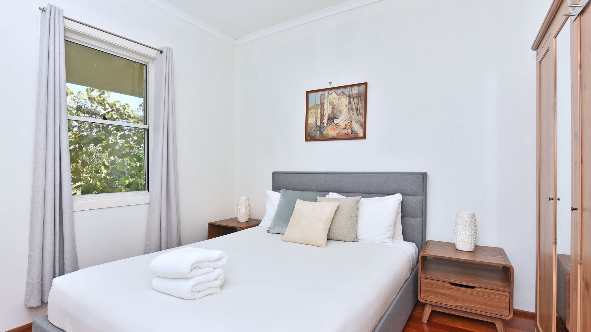 3 habitaciones, tabla de planchar con plancha y wifi 