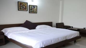 Superior Room | Soundproofing, free WiFi, wheelchair access