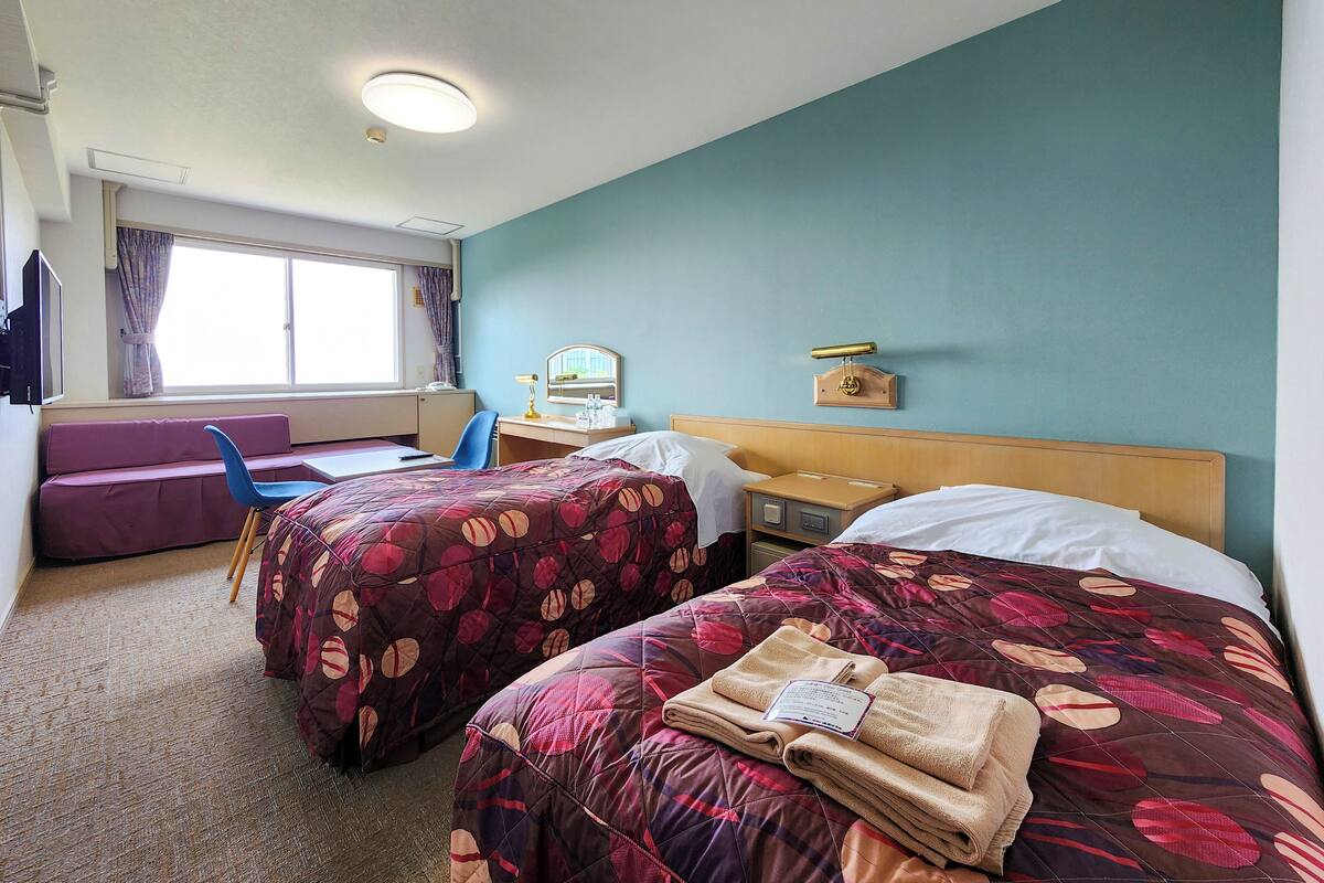 Twin Room, Non Smoking