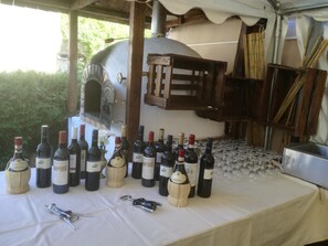 2 restaurants servant le dîner, spécialités Cuisine internationale