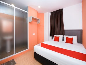 Deluxe Double Room, 1 King Bed - OYO 1111 Harmony Stay (Miri)