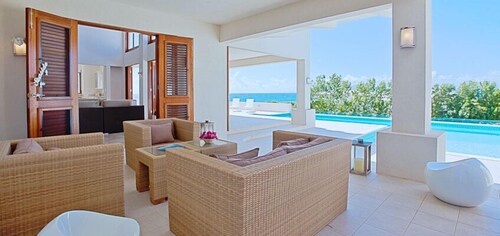 White Cedars Villa 1 Bedroom Special Offer