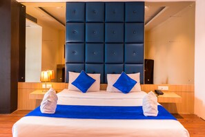 Soundproofing, rollaway beds, free WiFi