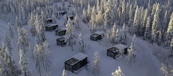 Iisakki Glass Village