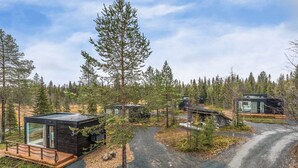 Studio, Lake View | In-room safe, soundproofing, WiFi (free), bed sheets - Iisakki Glass Village (Kuusamo)