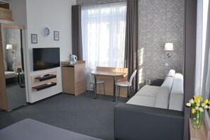 Suite | Blackout drapes, soundproofing, iron/ironing board, free WiFi - Mini-hotel EURO (Mazyr)