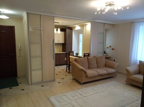 Departamento de lujo (Ulianovskaya str., 9) | Sala de estar