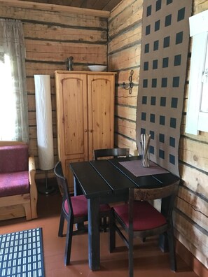 Dining - Iisakki Village Summer Cottages (Kuusamo)