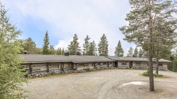 Cottage, 4 Bedrooms, Sauna | 4 bedrooms, cots/infant beds, free WiFi, bed sheets