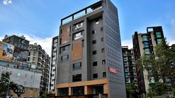 Ngoại thất