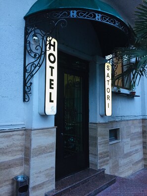 Exterior detail - Hotel Satori (Tbilisi)