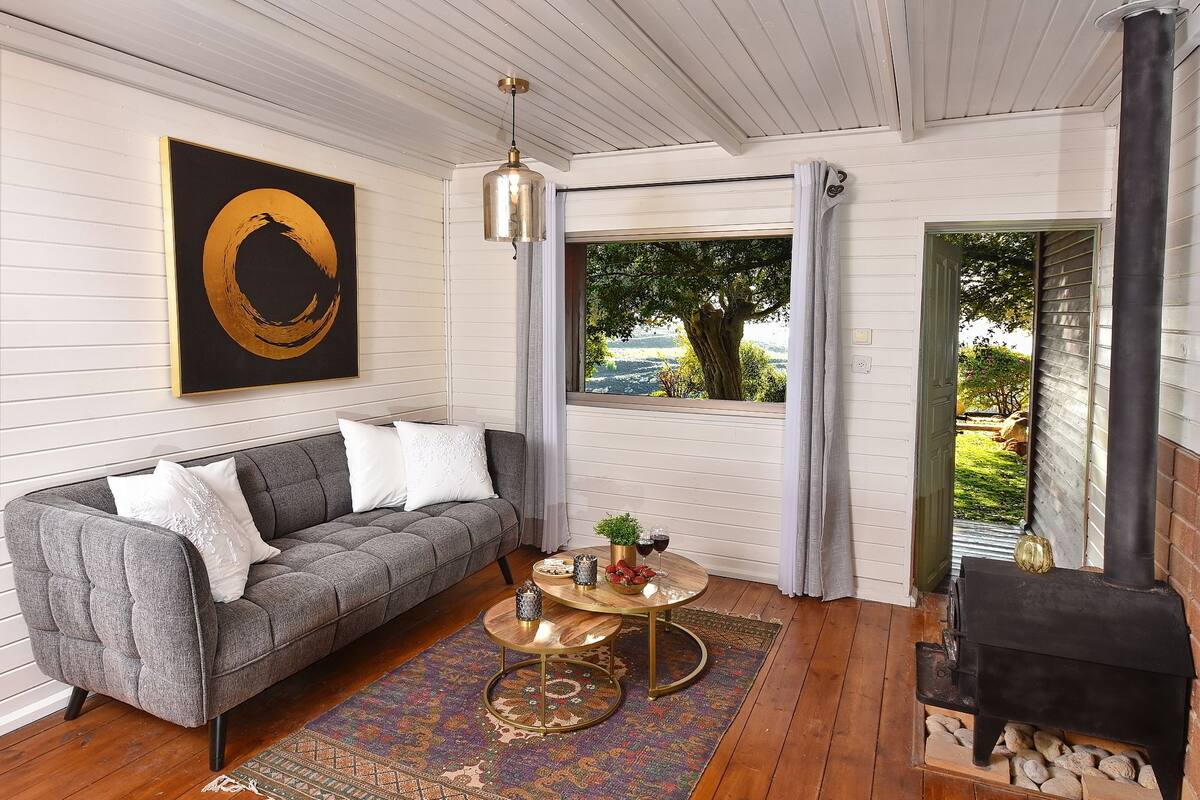 Suite Deluks | Tempat tidur lipat/tambahan, Wi-Fi gratis, dan seprai linen