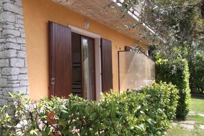 Exterior - Villa Girasole B&B (Torri del Benaco)