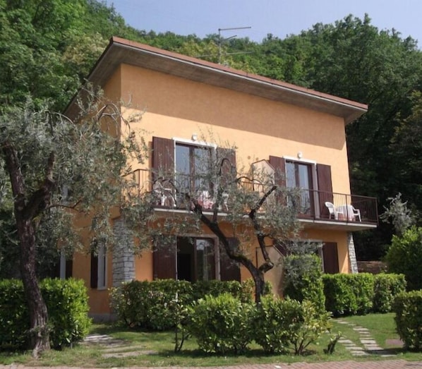 Exterior - Villa Girasole B&B (Torri del Benaco)