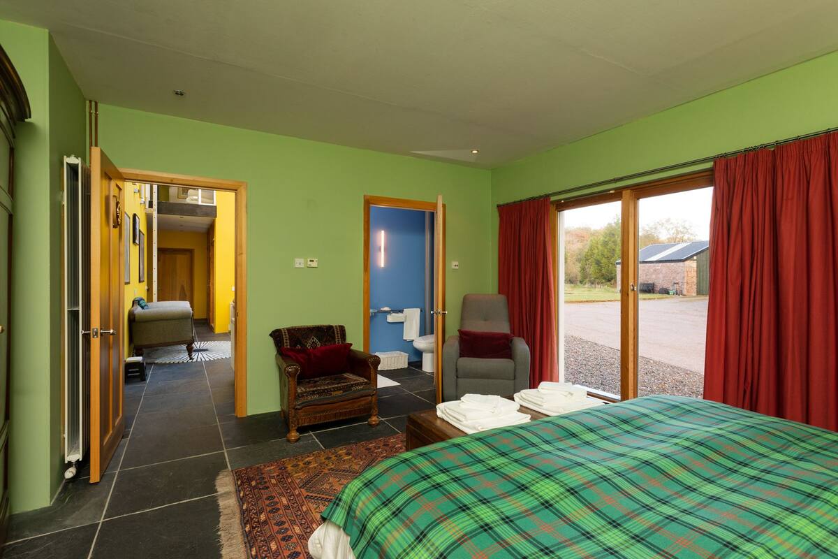 Luxury Double Room | Egyptian cotton sheets, premium bedding, memory foam beds, soundproofing