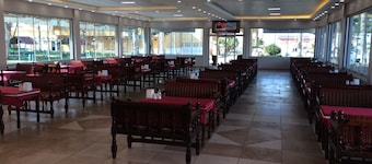 Karaali Kpalicalari ve Otel Tesisleri