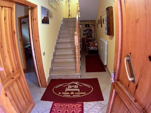 Télévision à écran plat