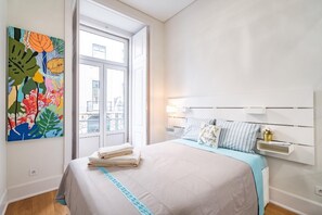 2 chambres, fer et planche à repasser, Wi-Fi, literie fournie