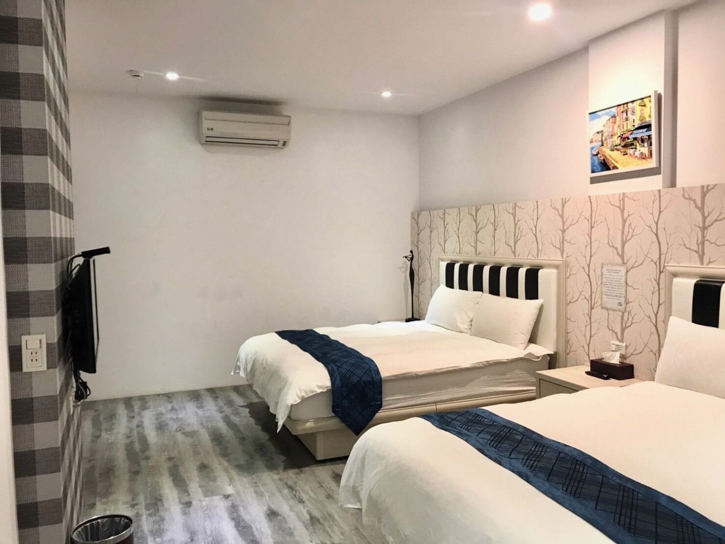 Basic Double or Twin Room