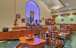 Daily buffet breakfast (INR 315 per person)
