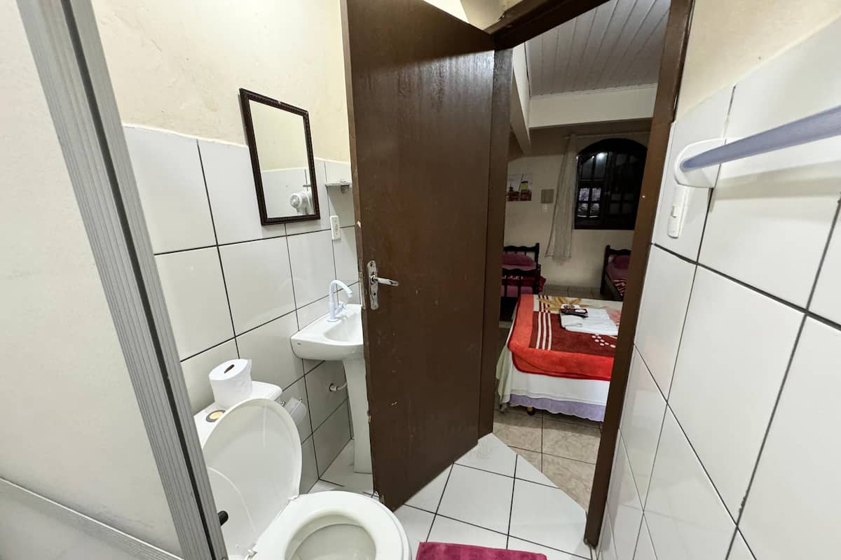 Bathroom | Shower