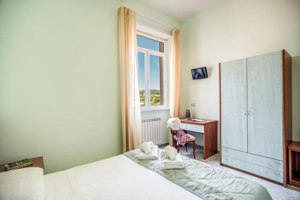 In-room safe, iron/ironing board (on request), cribs (surcharge)