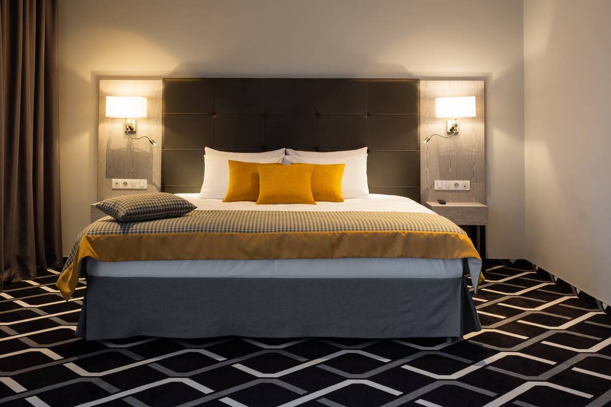 Executive-Apartment | 1 Schlafzimmer, Zimmersafe, Schreibtisch, schallisolierte Zimmer