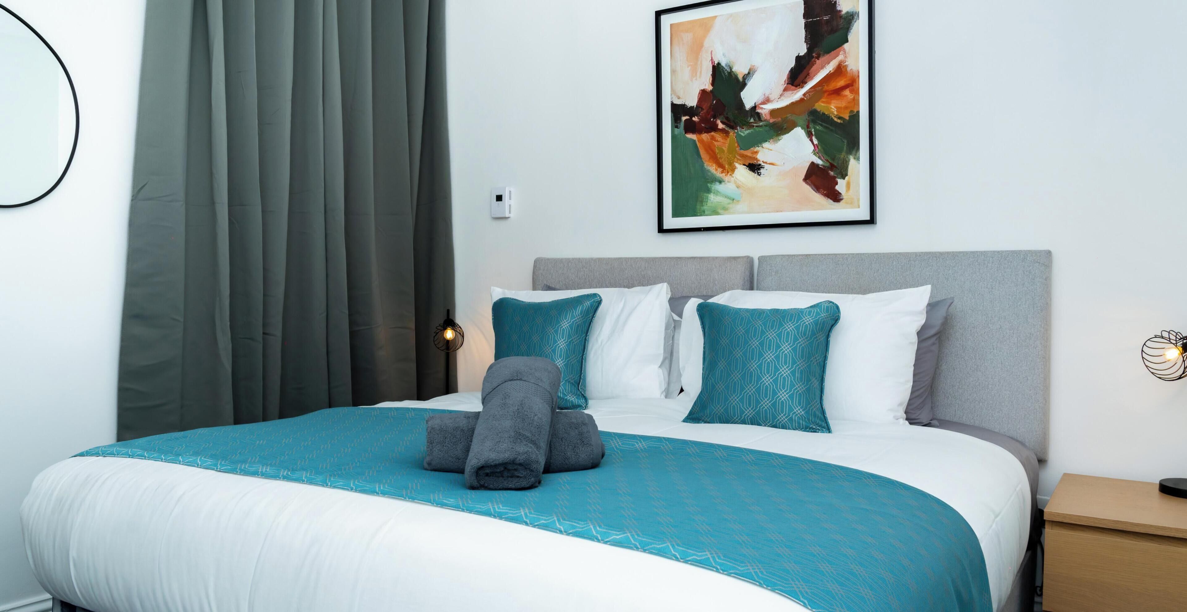 Apartment, 2 Bedrooms | Iron/ironing board, free WiFi, bed sheets