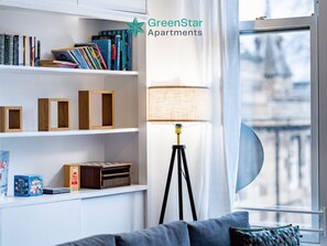 公寓, 1 間臥室 (2) | 客廳 | 平面電視