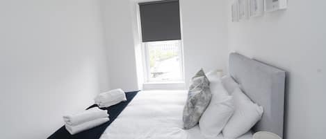 Apartment, 3 Bedrooms (1) | Iron/ironing board, free WiFi, bed sheets