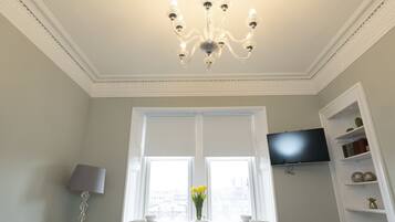 公寓, 3 間臥室 (1) | 客廳 | 平面電視