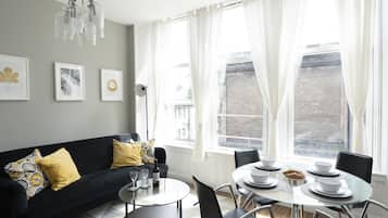 Apartment, 1 Bedroom (1) | Living area | Flat-screen TV